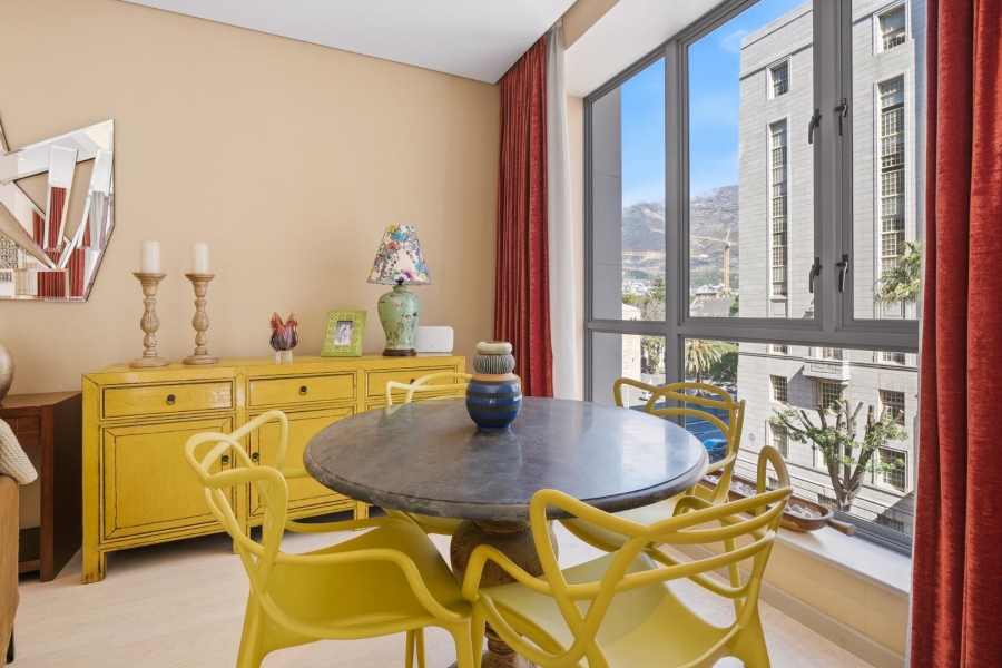 2 Bedroom Property for Sale in Cape Town City Centre Western Cape